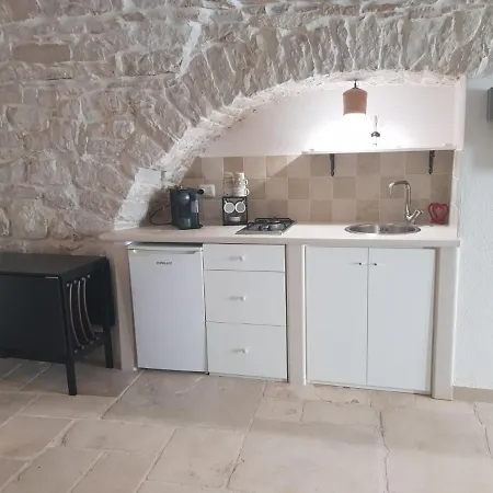 Perfetta Letizia Alojamento de Acomodação e Pequeno-almoço Bitonto